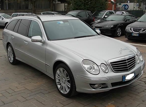 LHD MERCEDES E CLASS